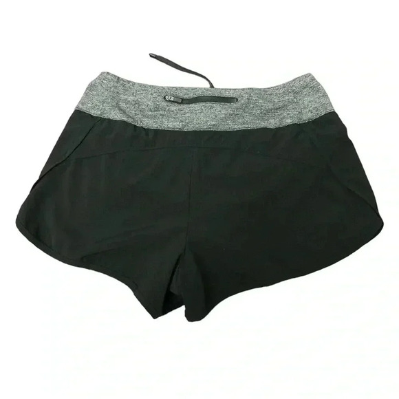 Women’s H&M Running Shorts Size 4‎ - Picture 3 of 4